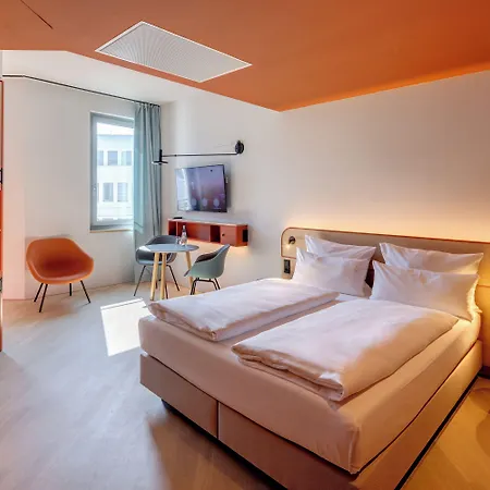 Dein Muenchen 4* Unterföhring